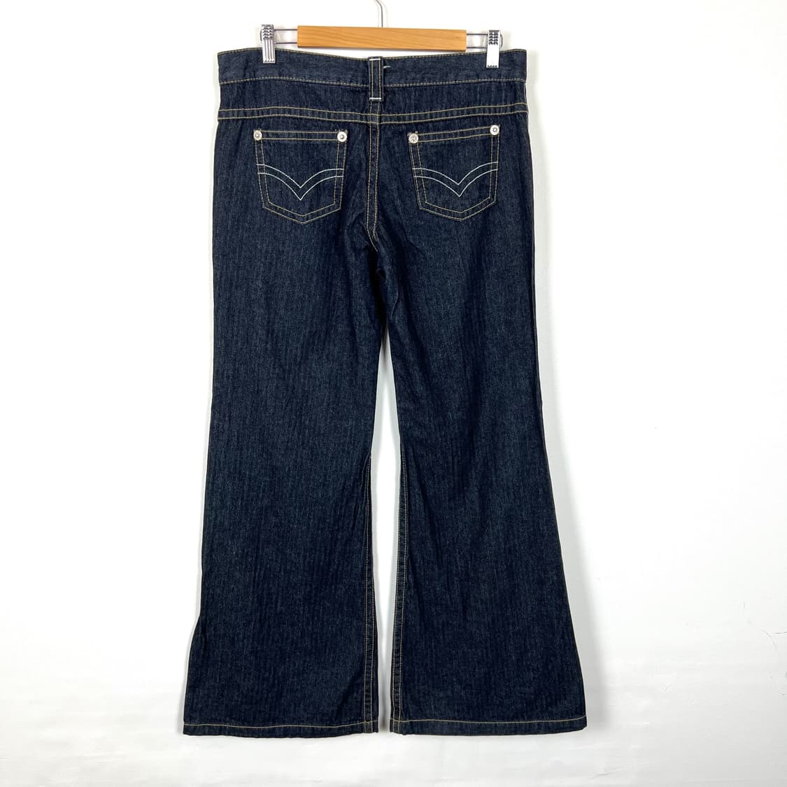 (L) 스티치 포인트 부츠컷 데님 상품이미지2