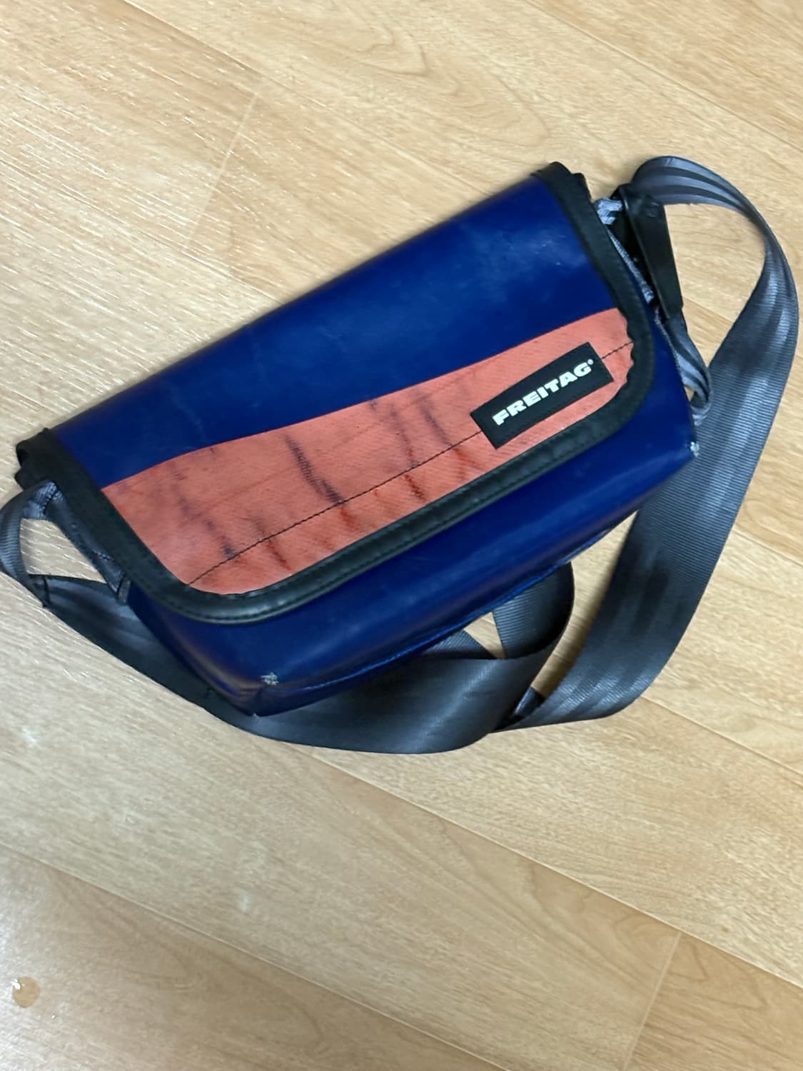 프라이탁 하이파이브오 상품이미지1