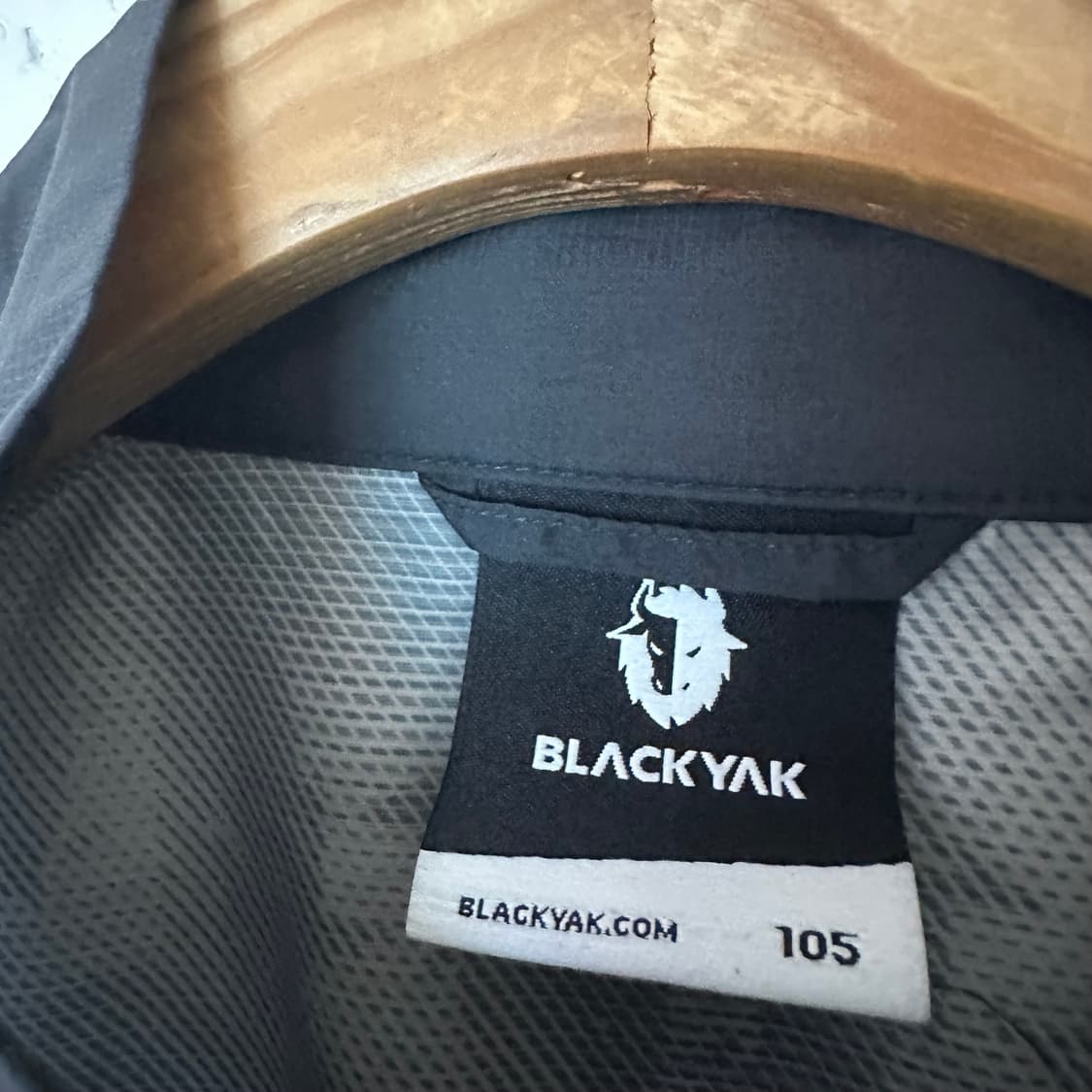 105 블랙야크 초 경량 바람막이 상품이미지4