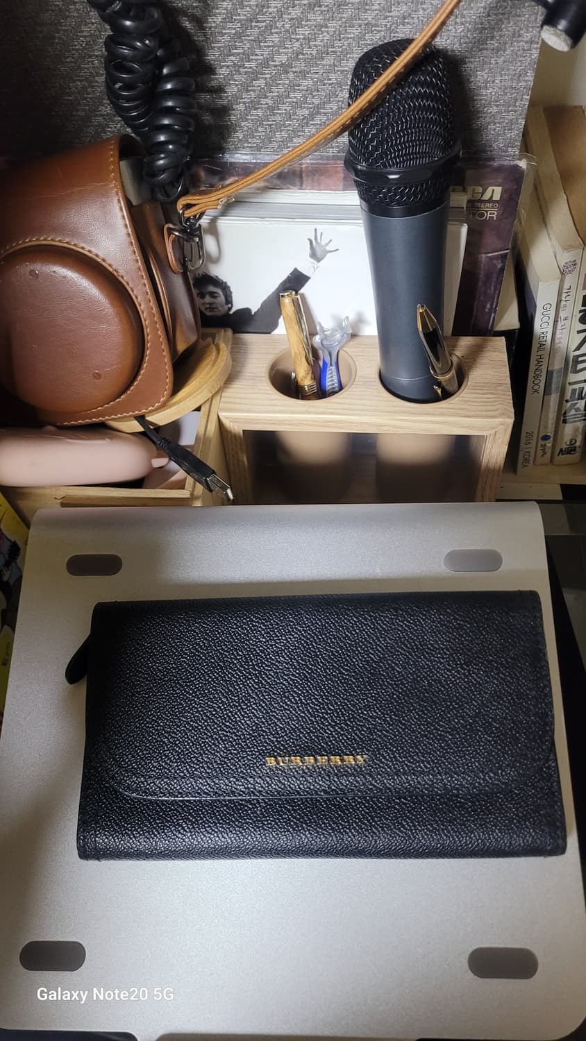 버버리 지갑 상품이미지1