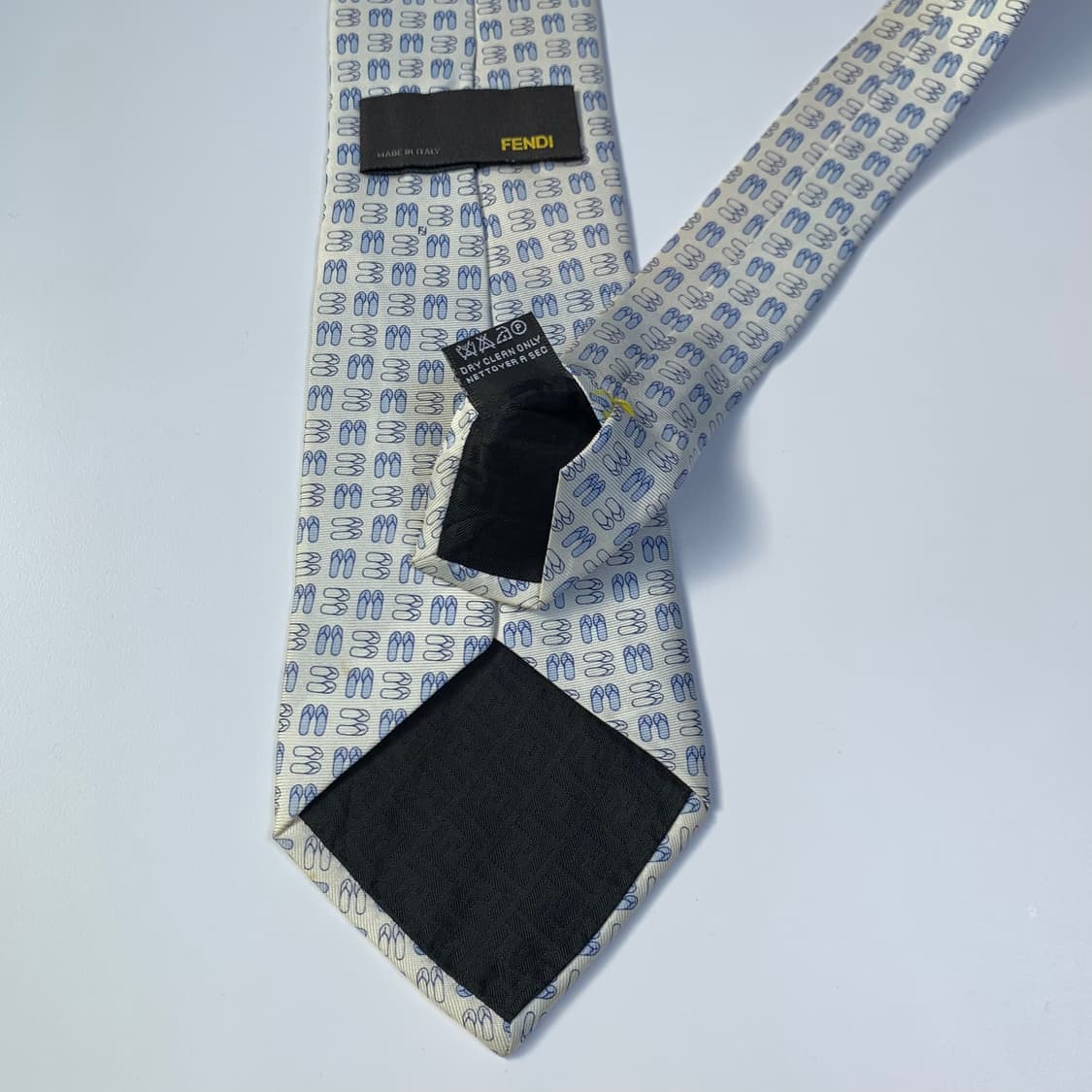 펜디(FENDI) 신형 명품 결혼식넥타이 A등급 8.9cm 상품이미지6