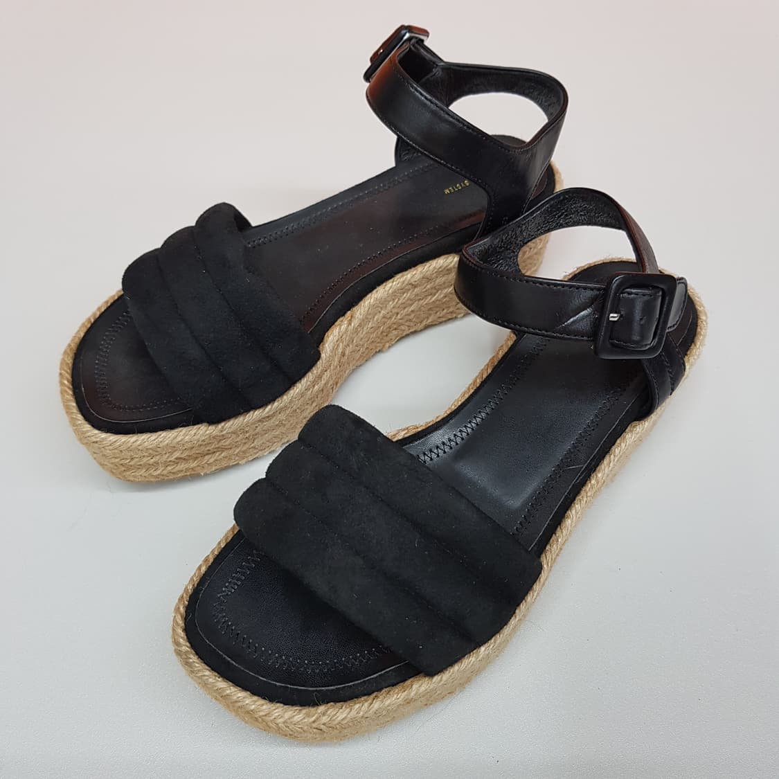 한섬 시스템 레더 에스파드류 웨지 스트랩 샌들 230사이즈 상품이미지2