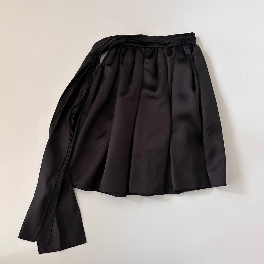 미우미우 miu miu 실크 디테일 스커트 상품이미지3