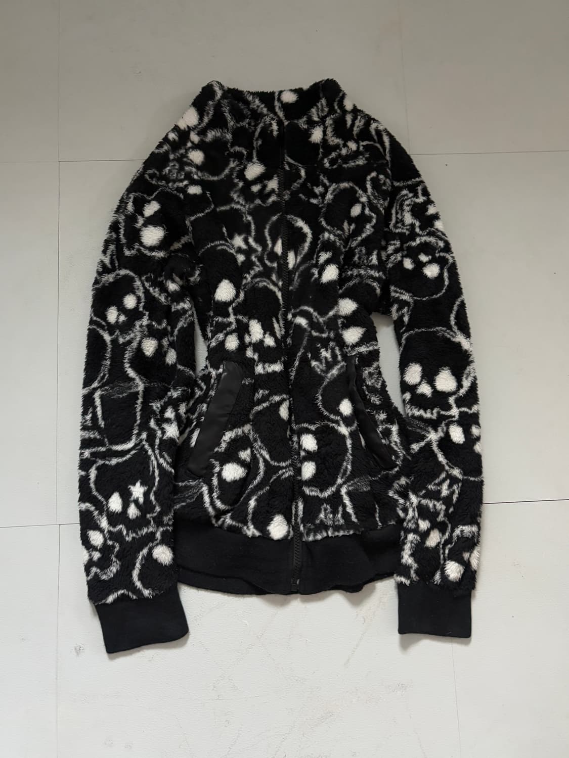 • Black Skull Fleece Zip-Up 상품이미지1