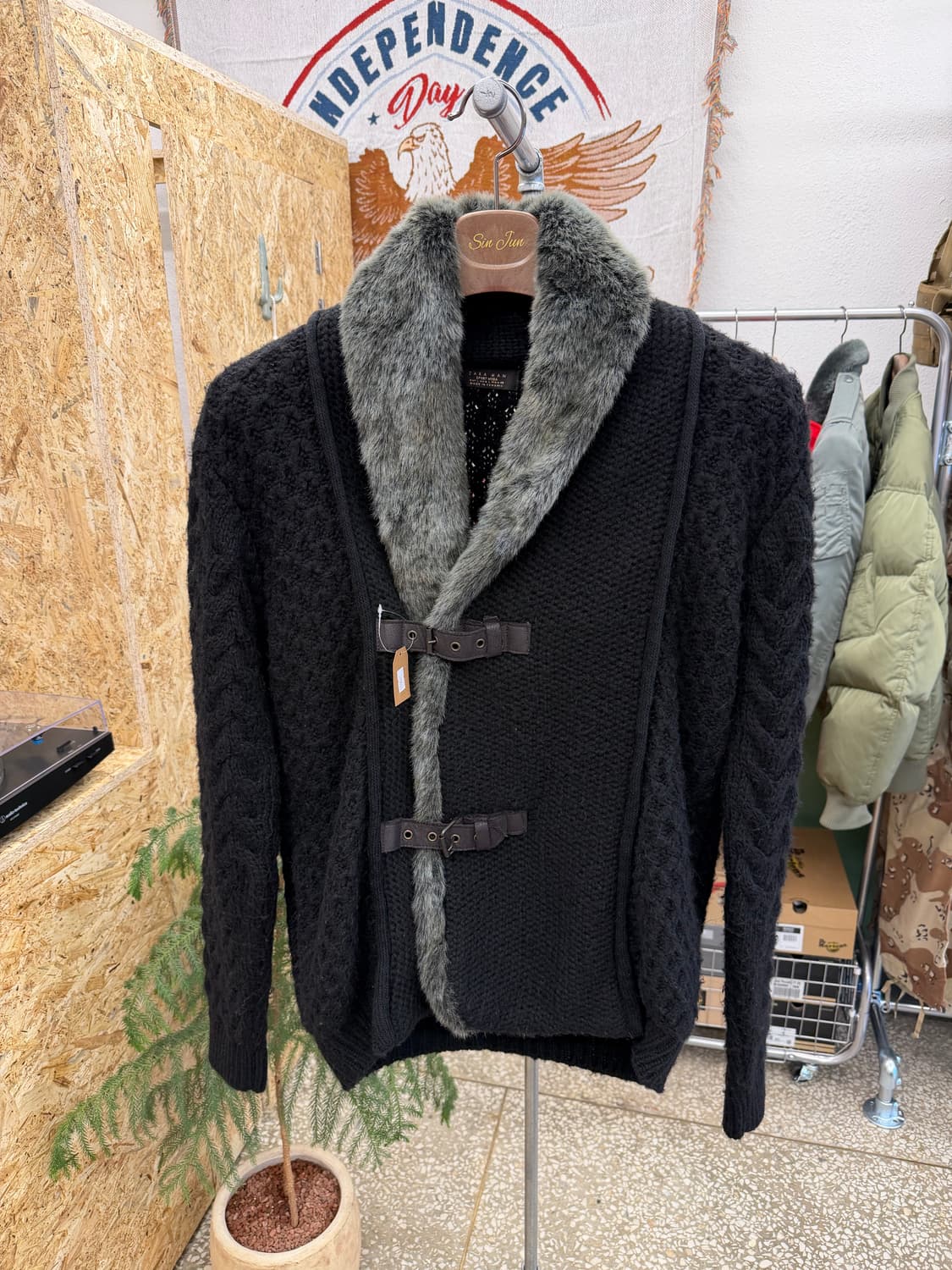 자라 맨 퍼 숄카라 니트 가디건 상품이미지1