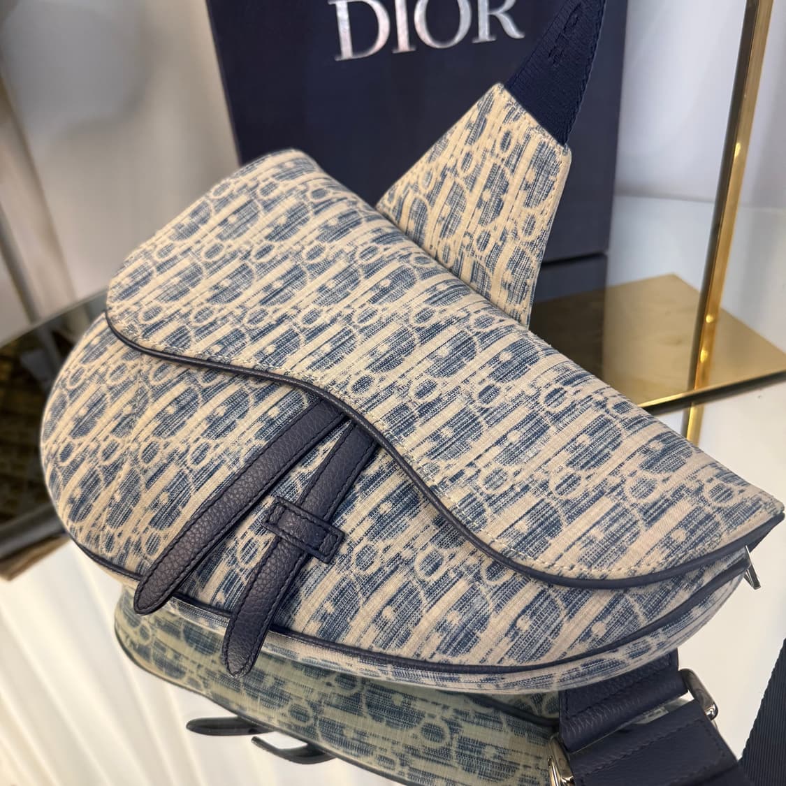 [한정판] 디올 오블리크 카스리 데님 새들백 미디움 상품이미지8