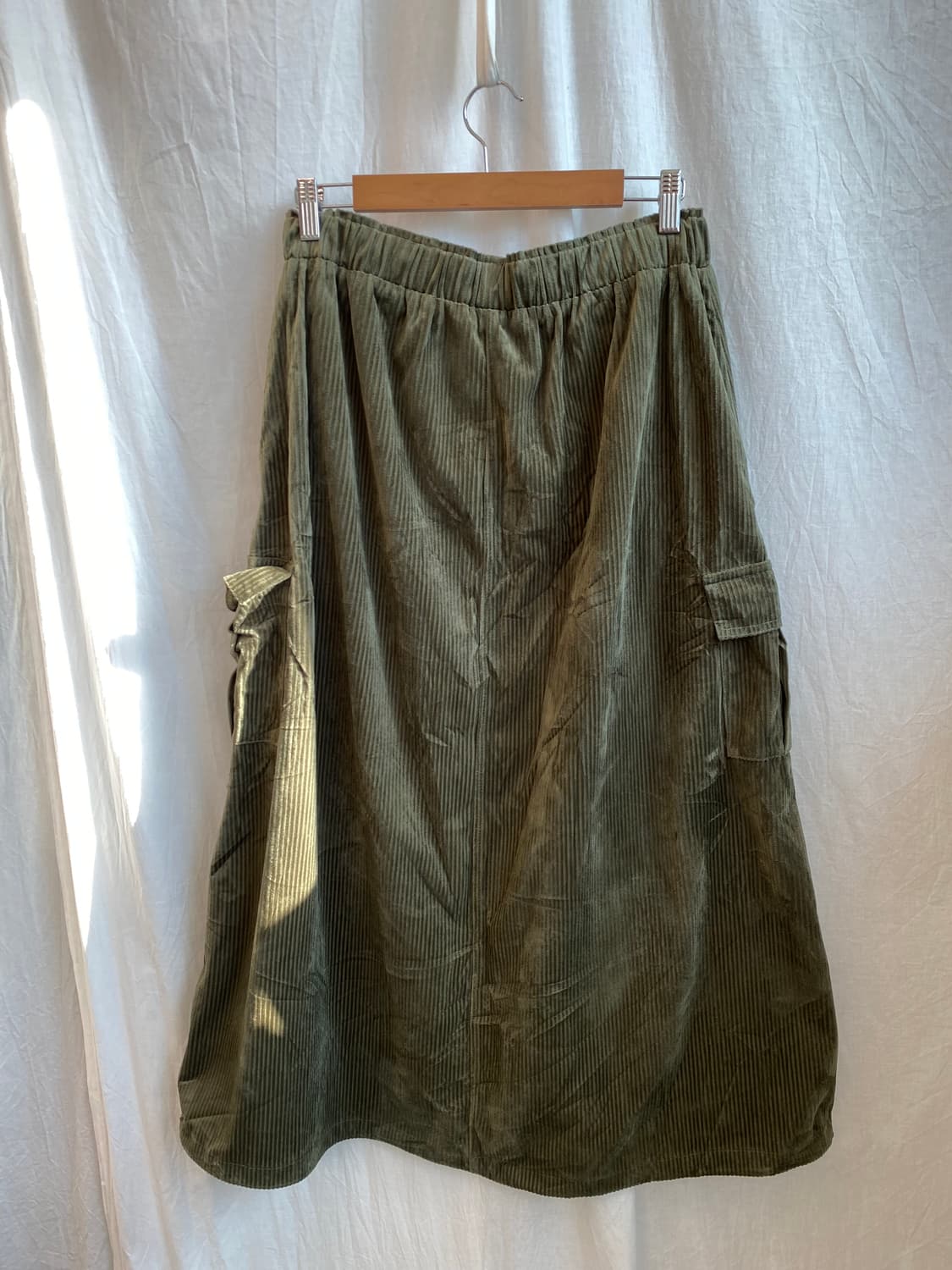SUREVE 카키 코듀로이 밴딩스커트(XL) 상품이미지2