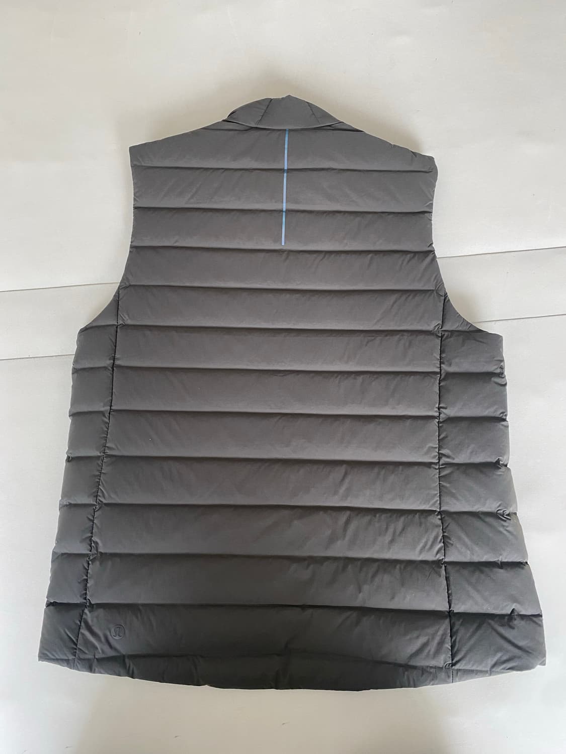 룰루레몬 네비게이션 다운 베스트 다크 올리브 S 상품이미지4