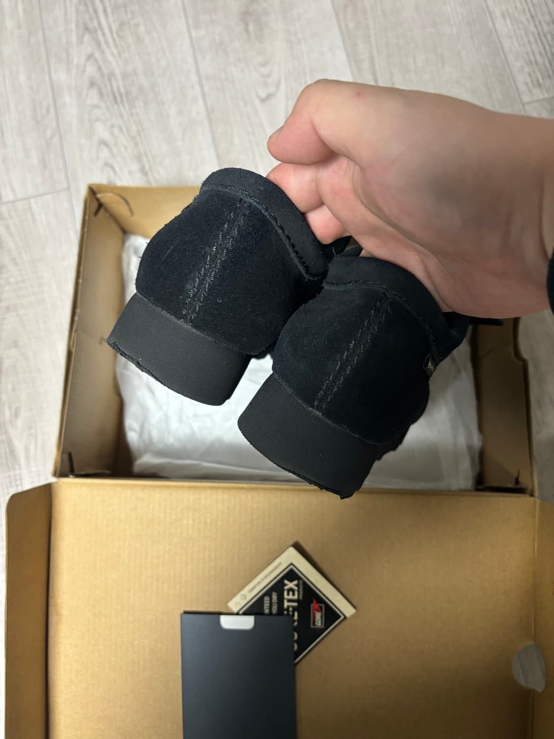 [255] 클락스 왈라비 고어텍스 블랙 상품이미지5