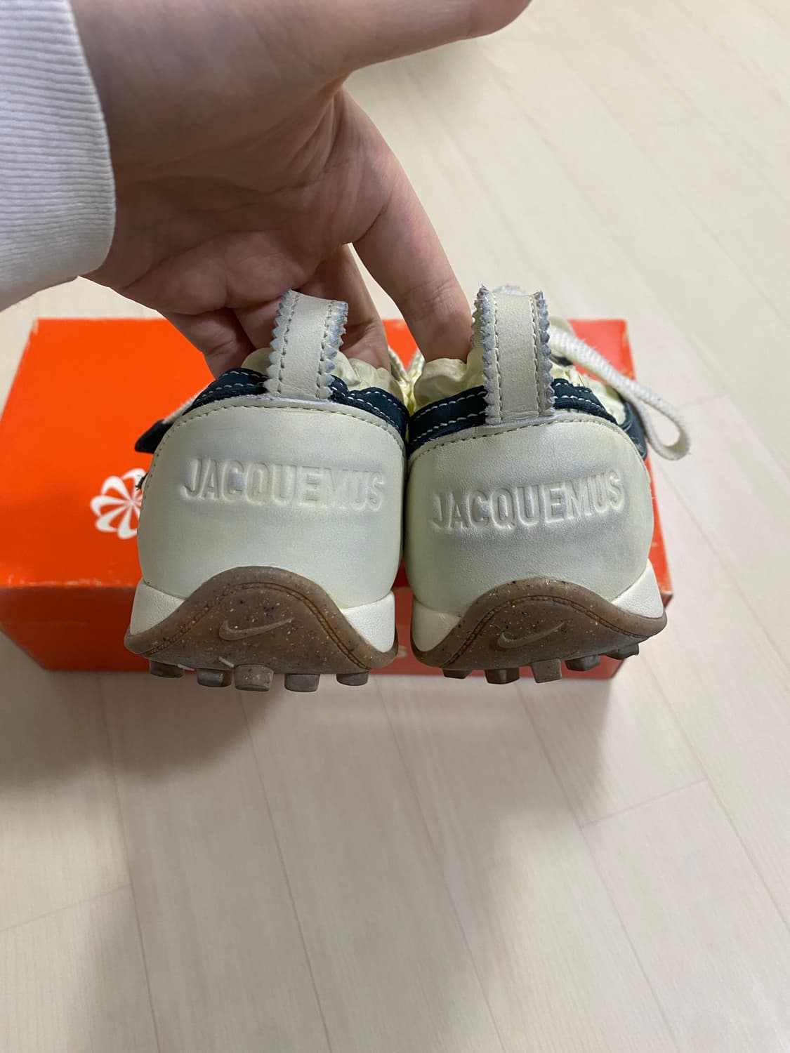 나이키 자크뮈스 문슈즈 뤡코즈 블라인드파일즈 상품이미지3