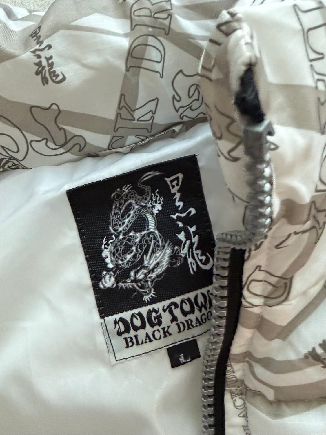 도그타운 패딩 상품이미지3