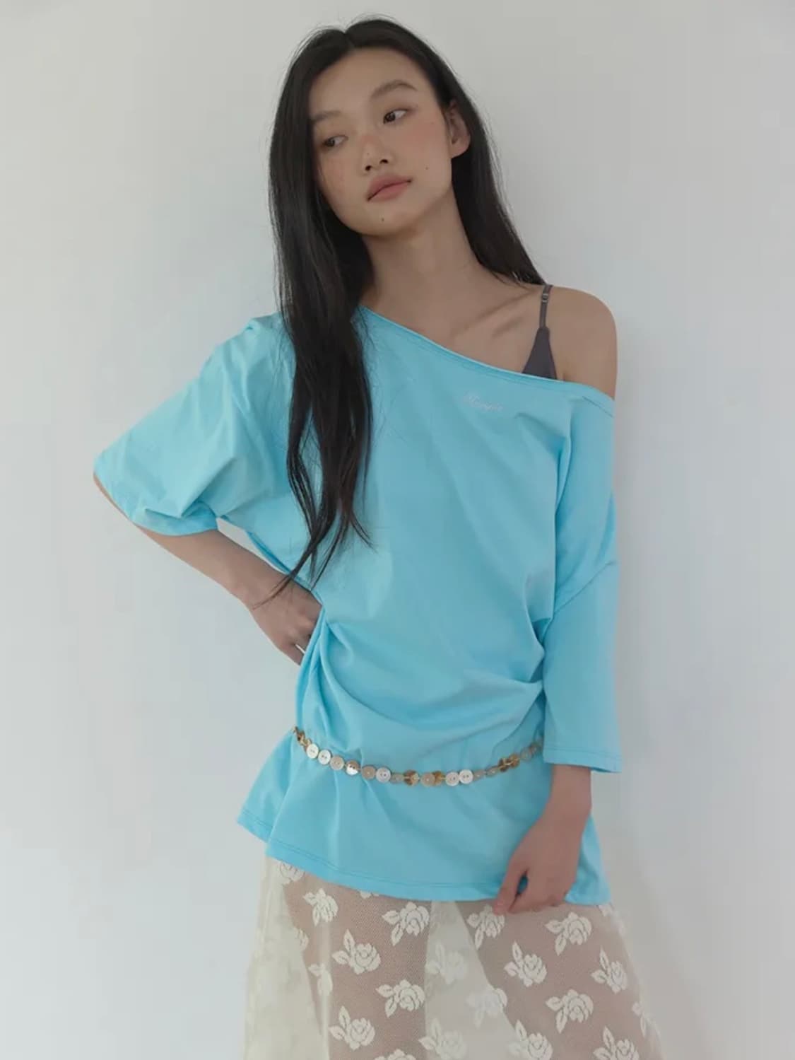 론크 EMBROIDERY OFF SHOULDER 상품이미지3
