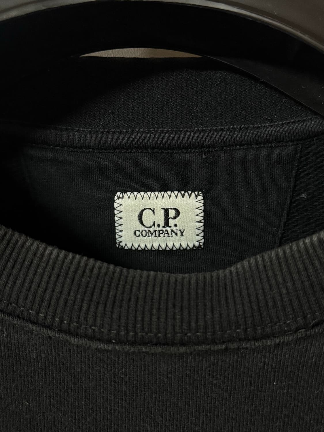 C.P 컴퍼니 렌즈 패치 블랙 스웻셔츠 맨투맨 M 상품이미지6