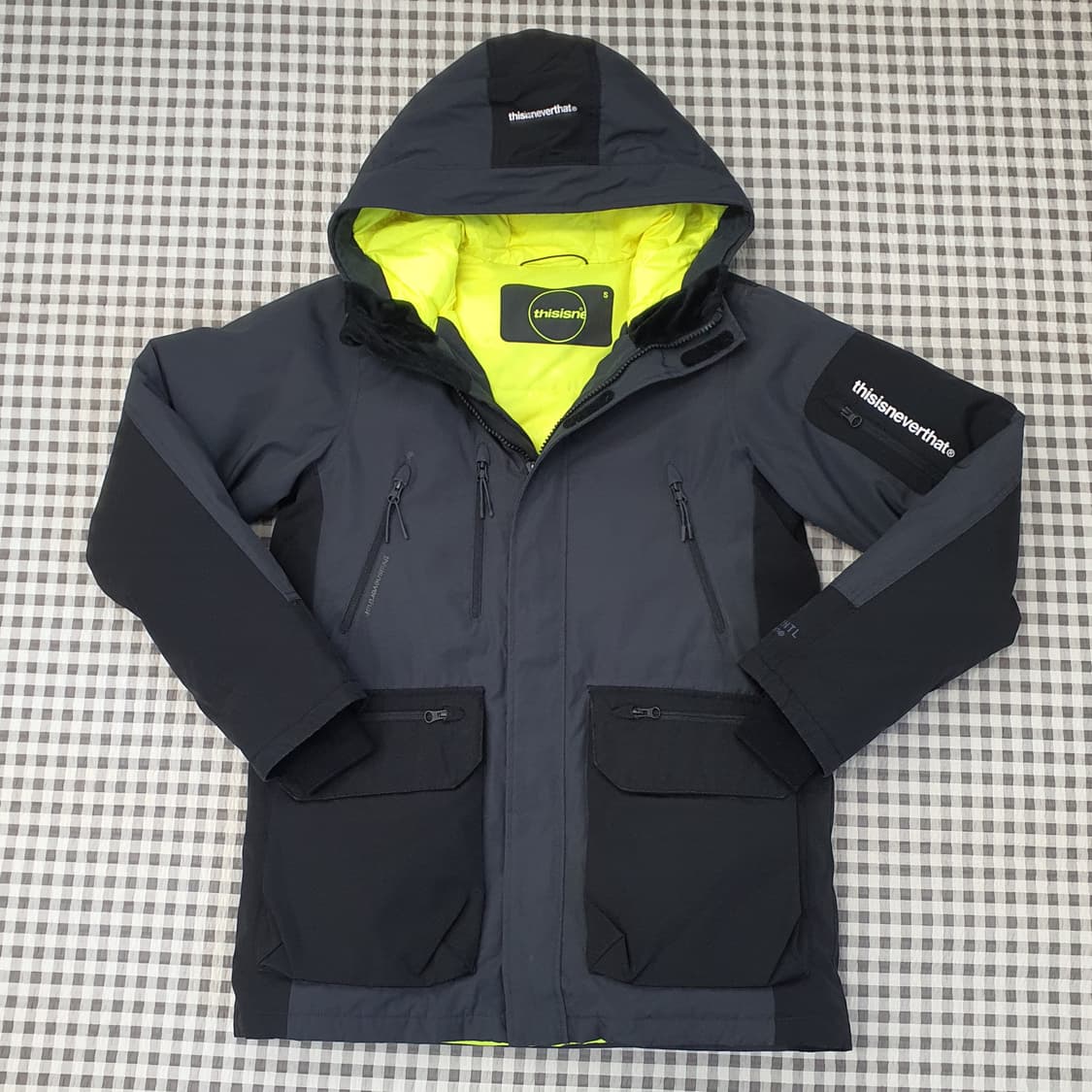 디스이즈네버댓 오리털 겨울패딩 남자95 상품이미지1