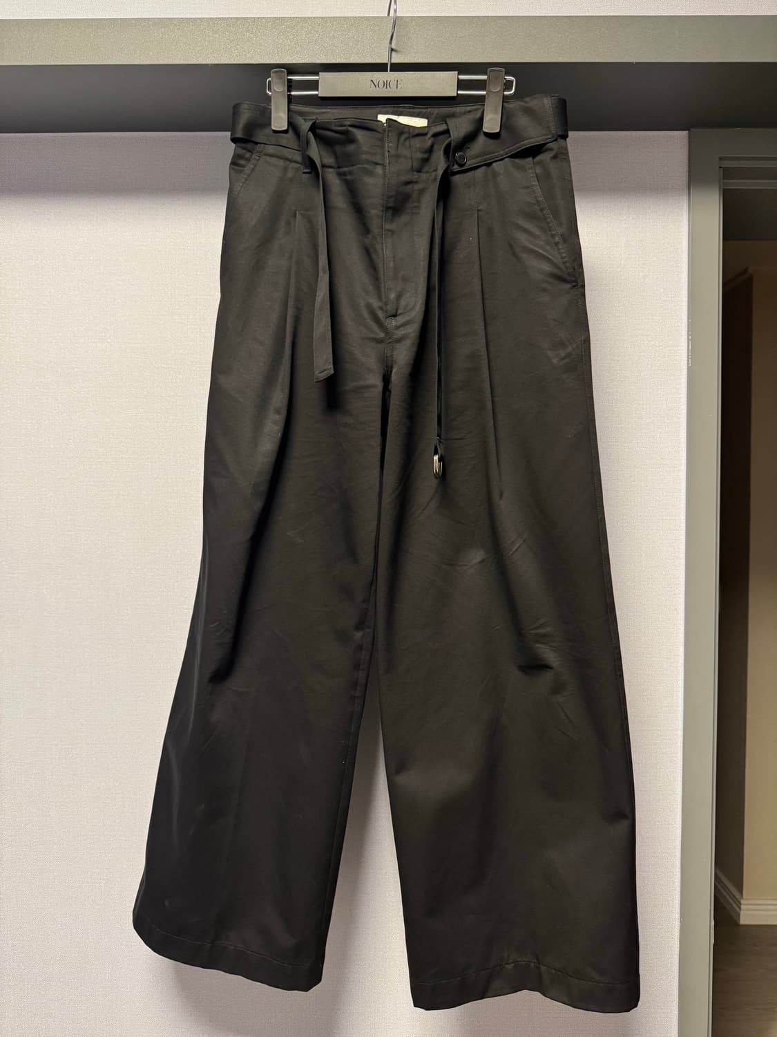 노이스 25ss 벨티드 코튼 와이드 팬츠 s size 상품이미지2