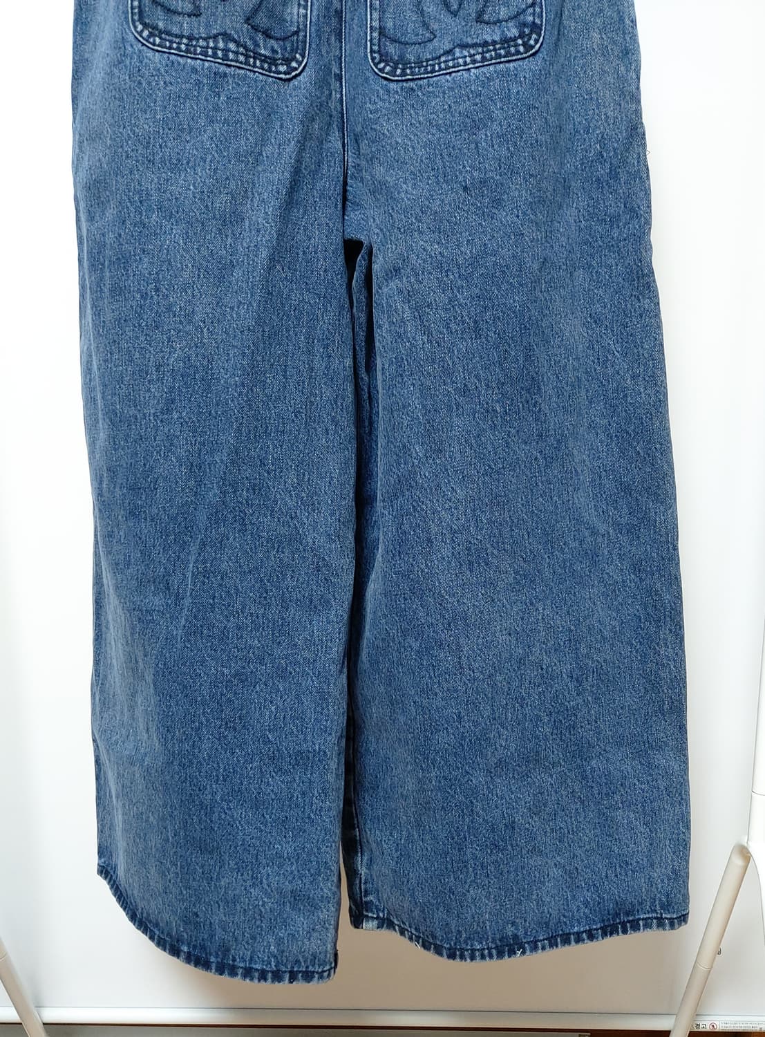 여성 워싱 데님 생지 와이드 팬츠(EU38)28인치

 상품이미지2