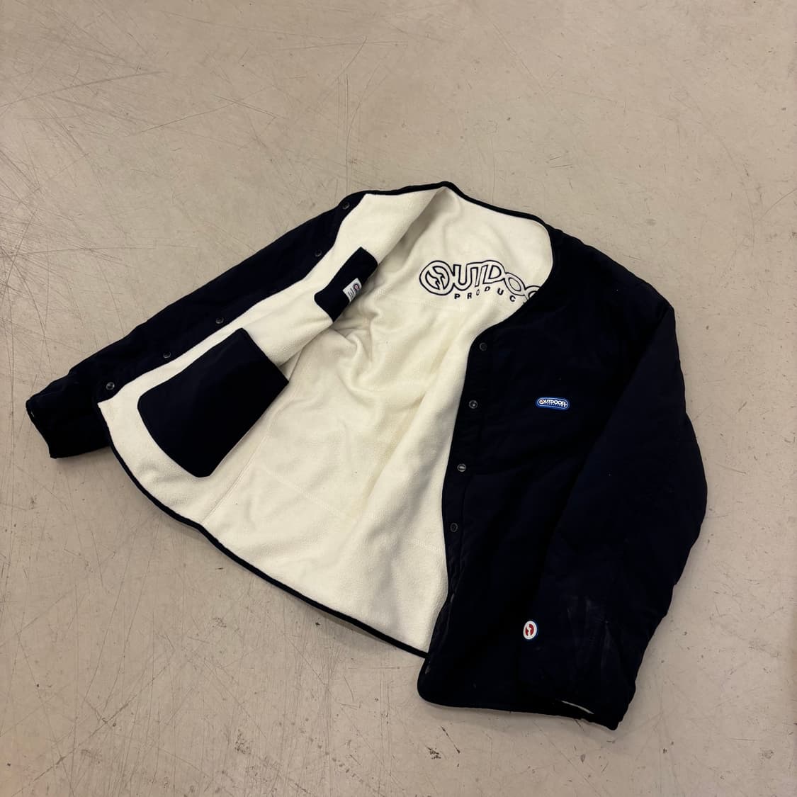 아웃도어프로덕트 빅로고 플리스 리버시블 자켓 상품이미지1