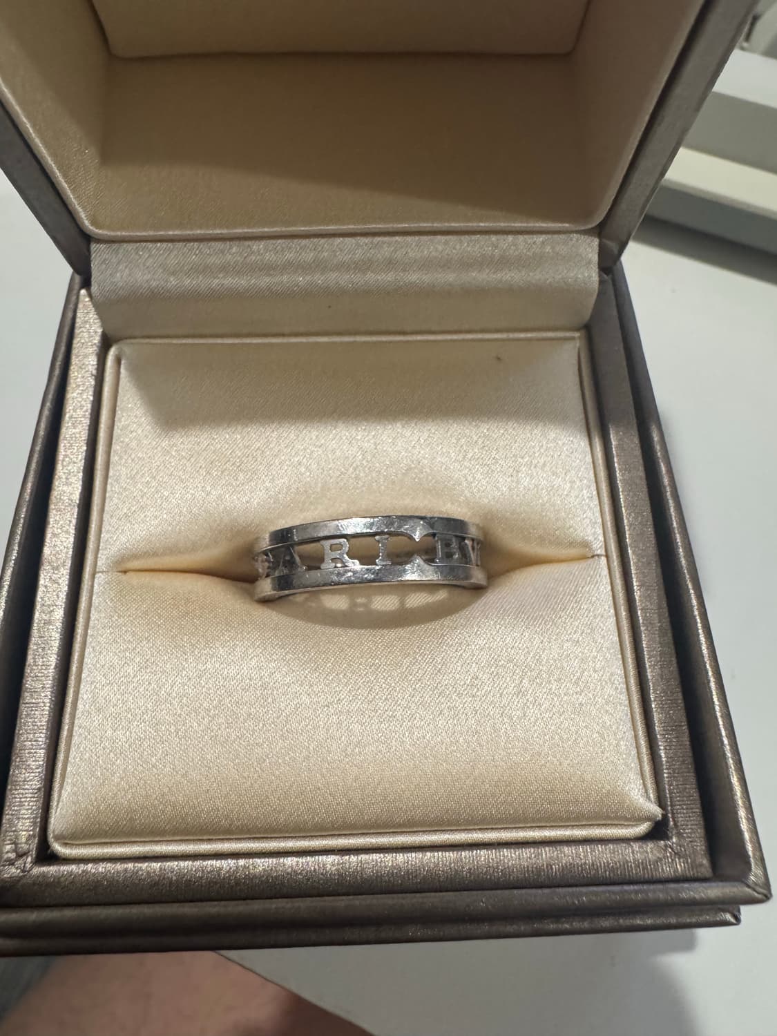 불가리 비제로원 화이트골드 18k 59호 상품이미지1