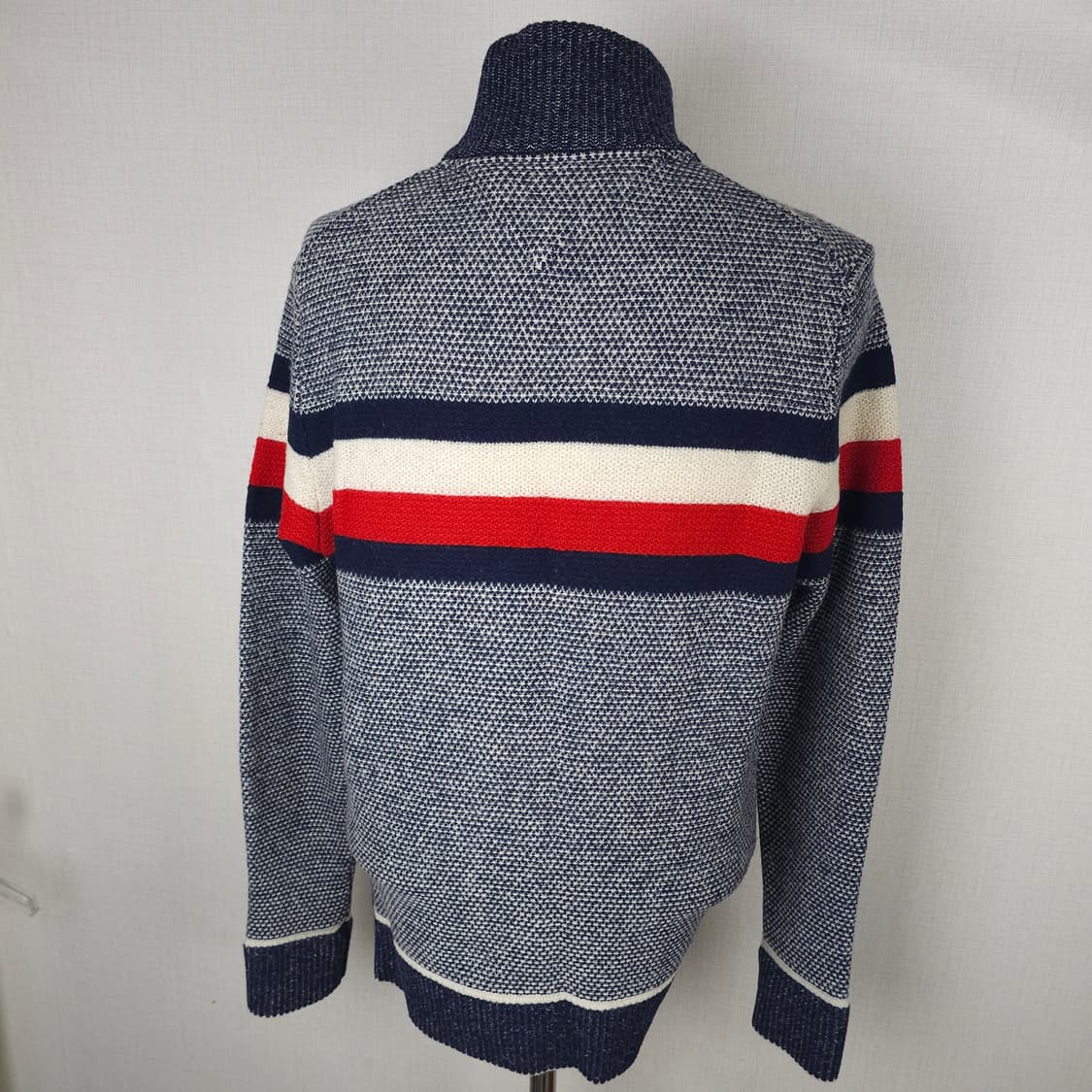 타미힐피거 니트집업 남자95사이즈  상품이미지4