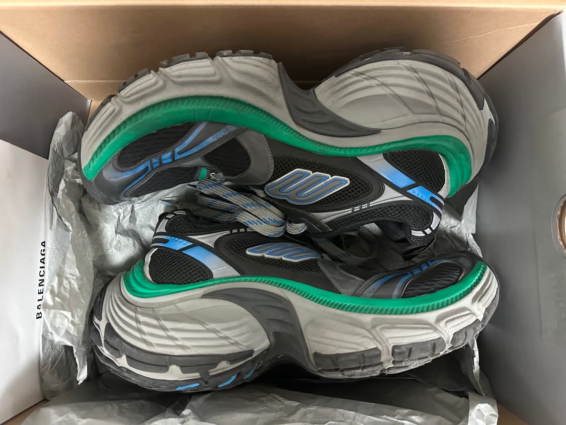 [42] 발렌시아가 10xl 스니커즈 런웨이 상품이미지1