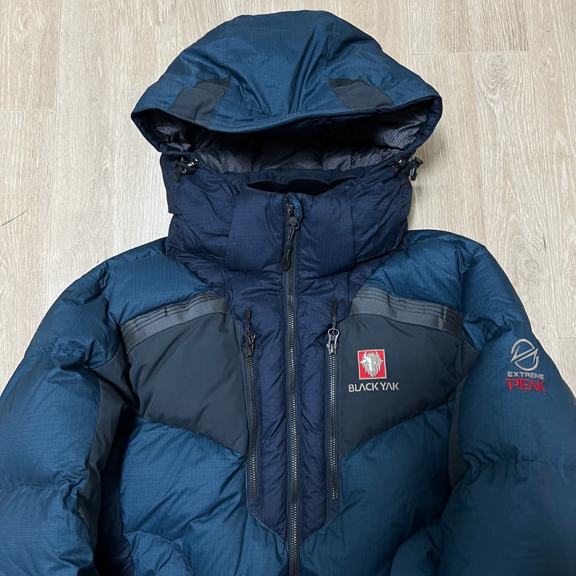 블랙야크 남성 윈드스토퍼 익스트림피크 구스다운 대장급 패딩 M/95  상품이미지2