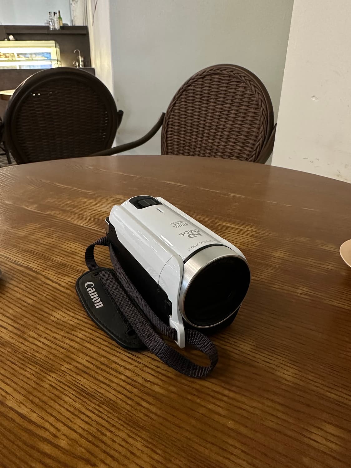 Canon vixia hf r600 화이트 상품이미지1