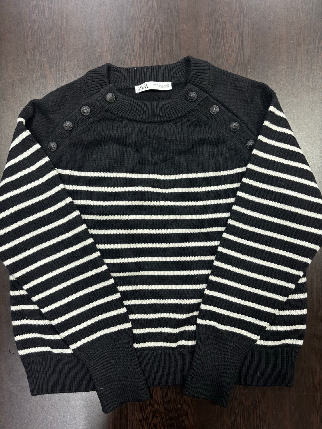 자라 블랙/화이트 스트라이프 니트 상품이미지1