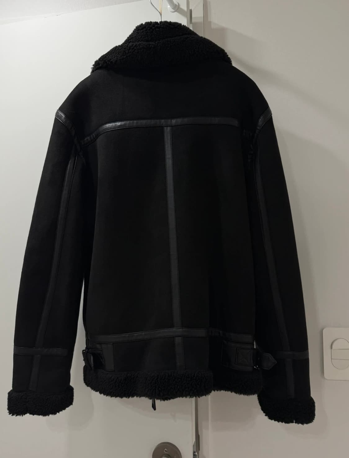 자라 블랙 무스탕 자켓 S 남성 상품이미지2