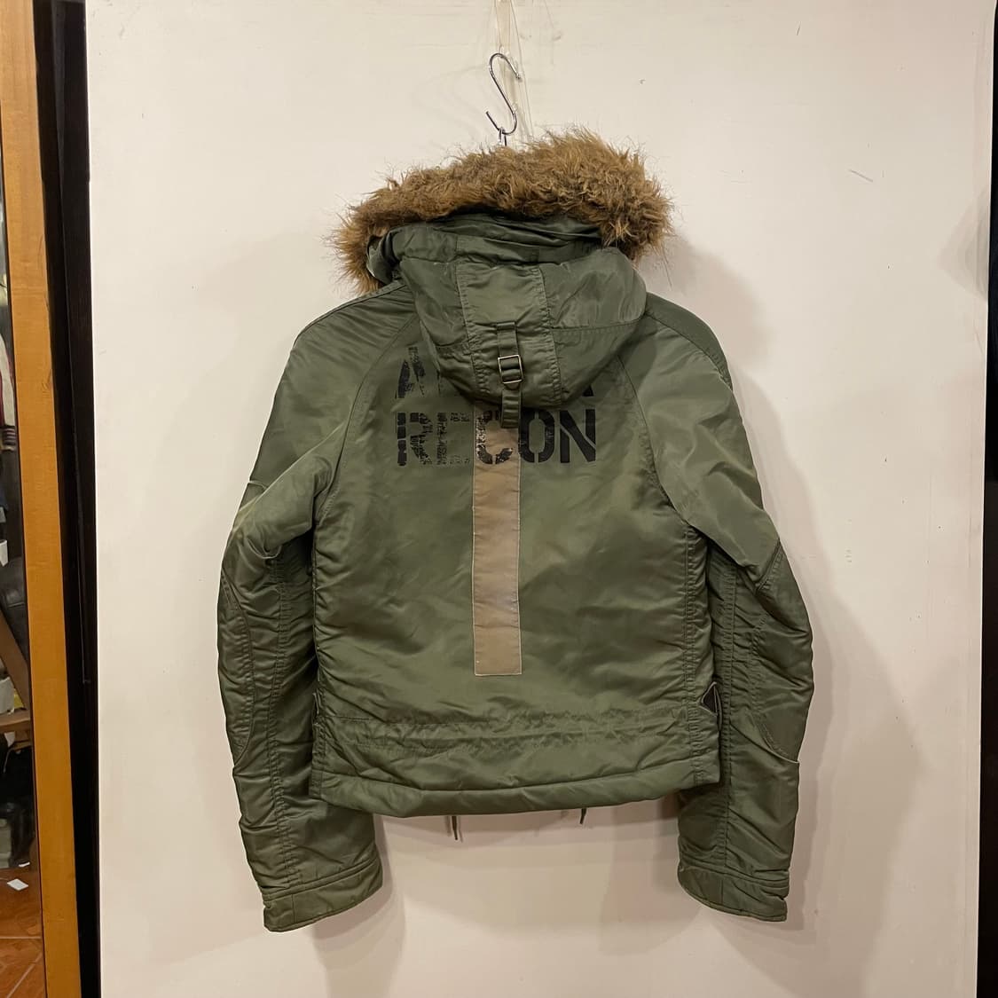 알파인더스트리 리메이크 크롭봄버 S 상품이미지4