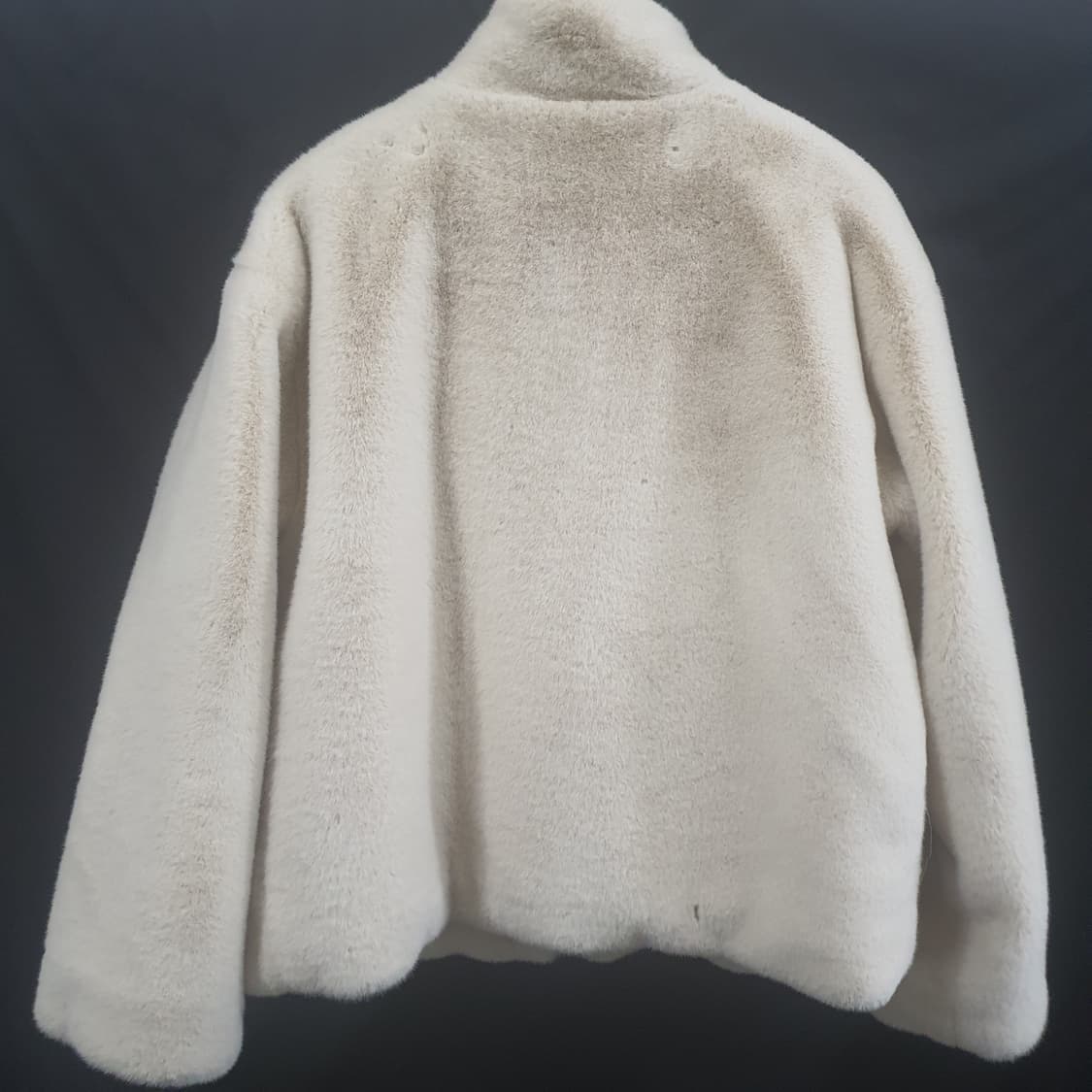 m.mp 아이보리 숏 밍크 퍼 코트 자켓 상품이미지3