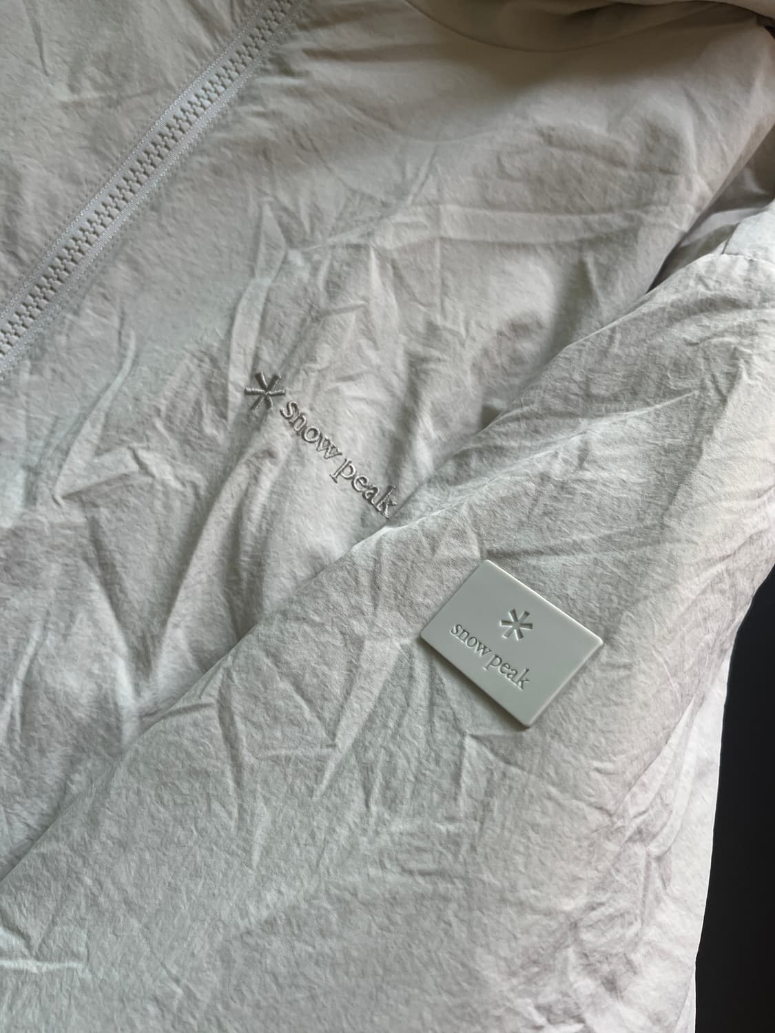 스노우피크 패딩 100사이즈 라이트베이지 판매 상품이미지3
