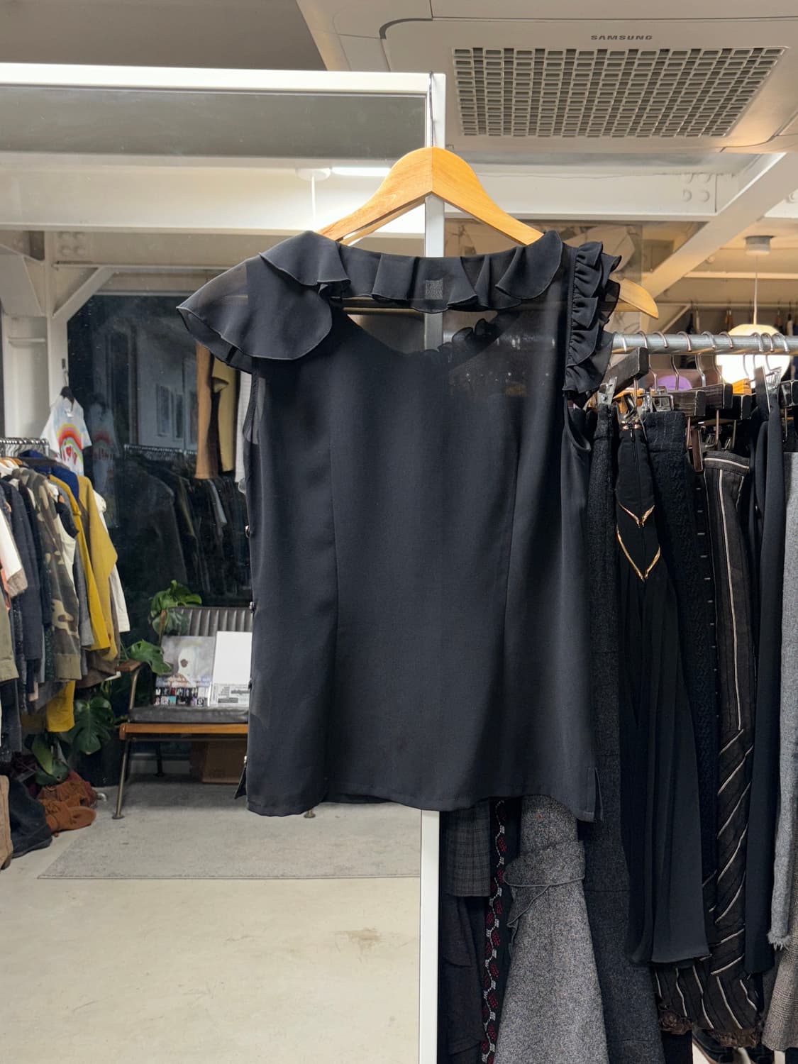 아츠로 타야마 프릴 블라우스 상품이미지2