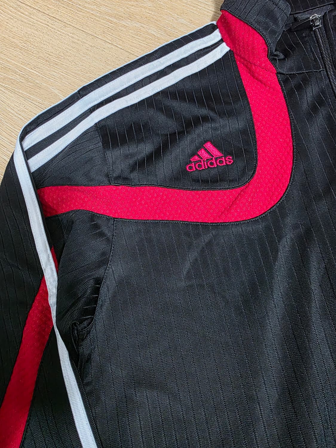 아디다스 프레데터 저지 트랙탑 상품이미지3