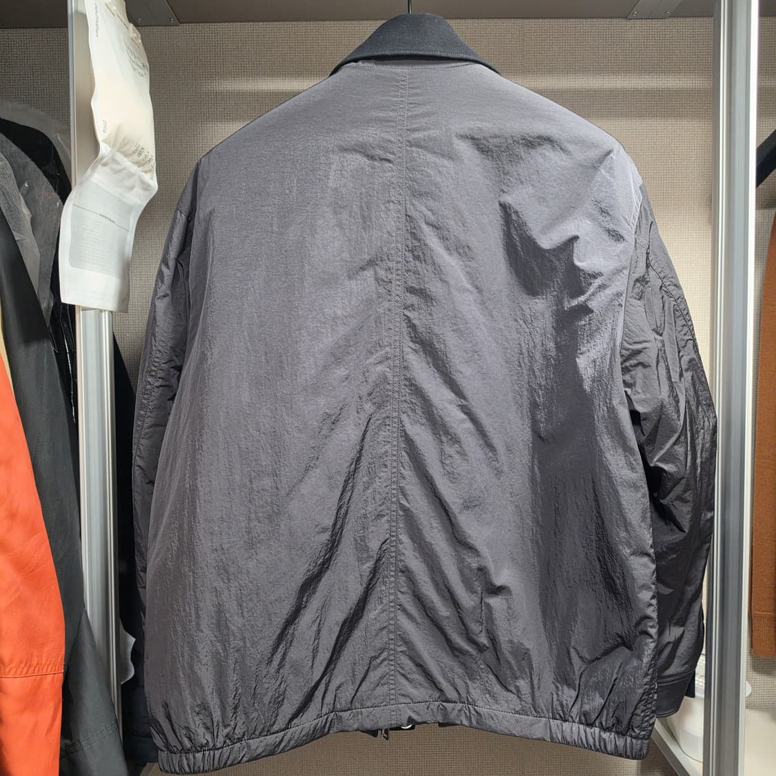 띠어리 유틸리티 자켓 /차콜 / M 상품이미지3
