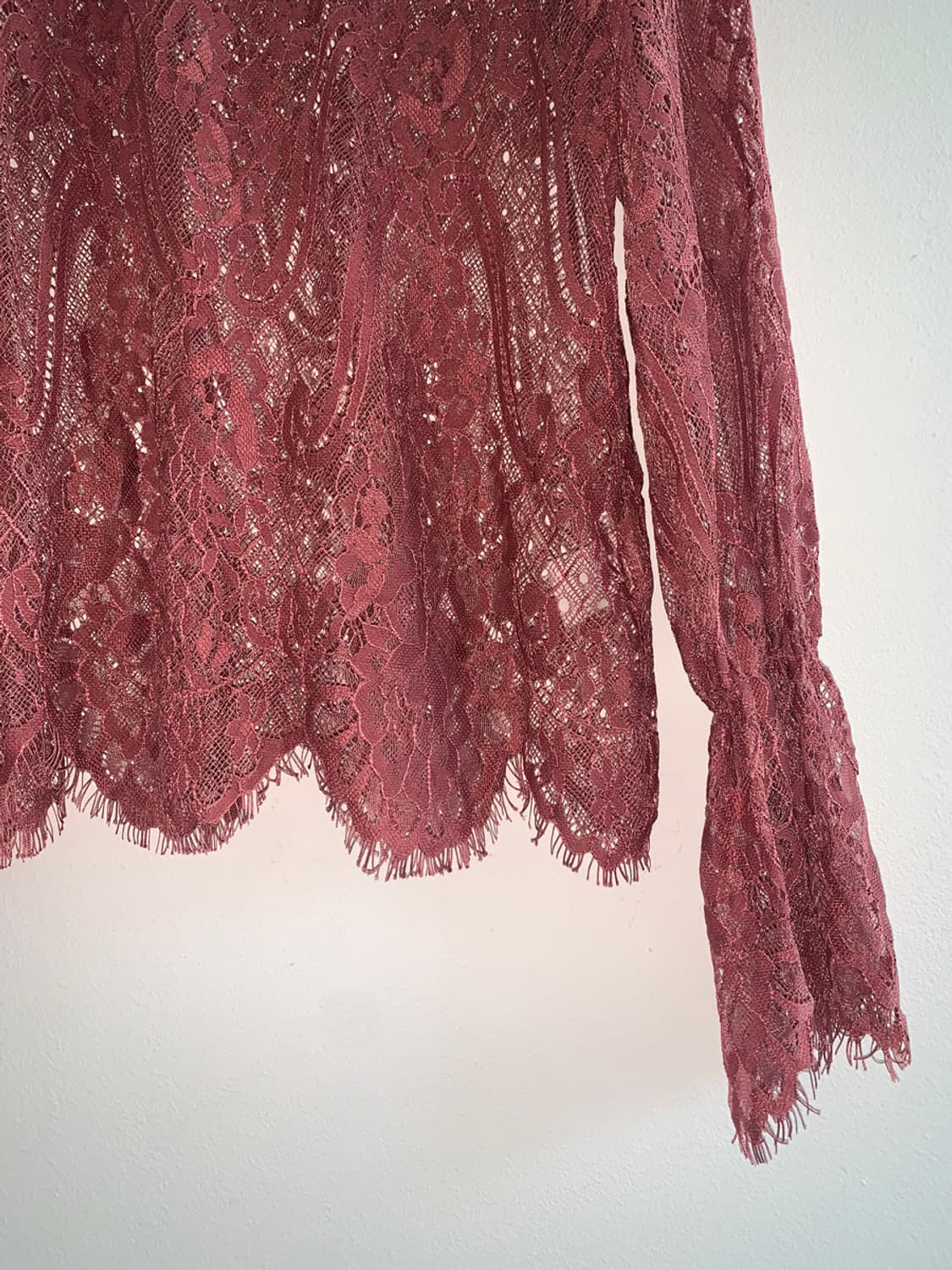Lace high neck rose blouse(red) 상품이미지4