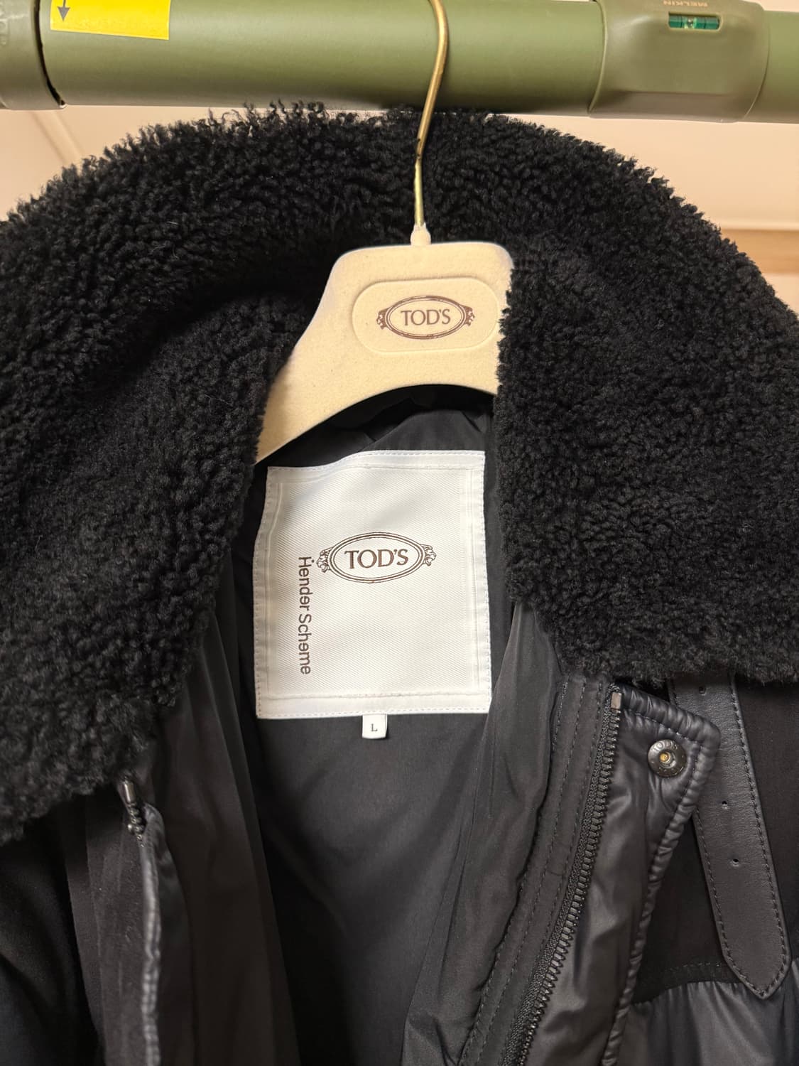 몽클레어 토즈 핸더스킴 스웨이드 패딩  상품이미지10