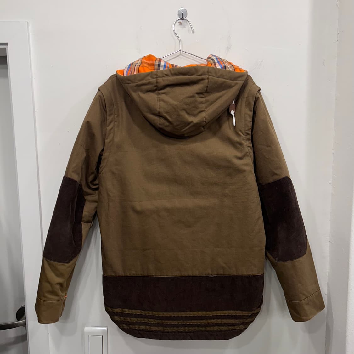 아디다스 X버튼 글루와인 윈터자켓 상품이미지5