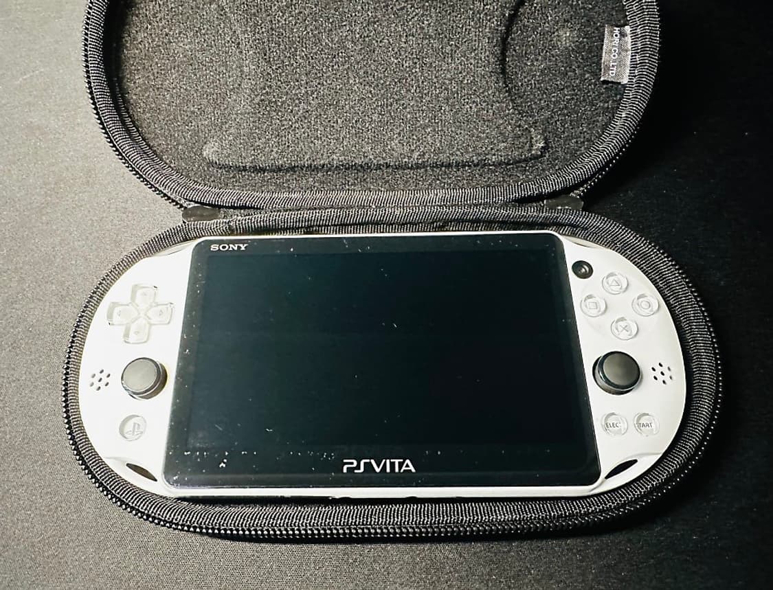 PS Vita 플스 비타 2세대 화이트 256GB 완료 판매 상품이미지3