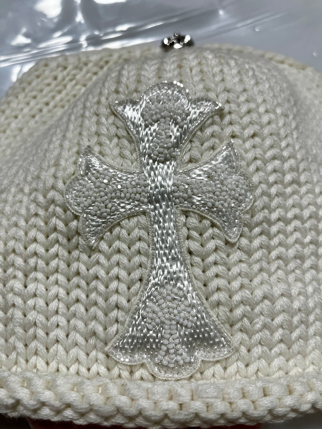 크롬하츠 캐시미어 비즈 크로스 화이트 비니 상품이미지4