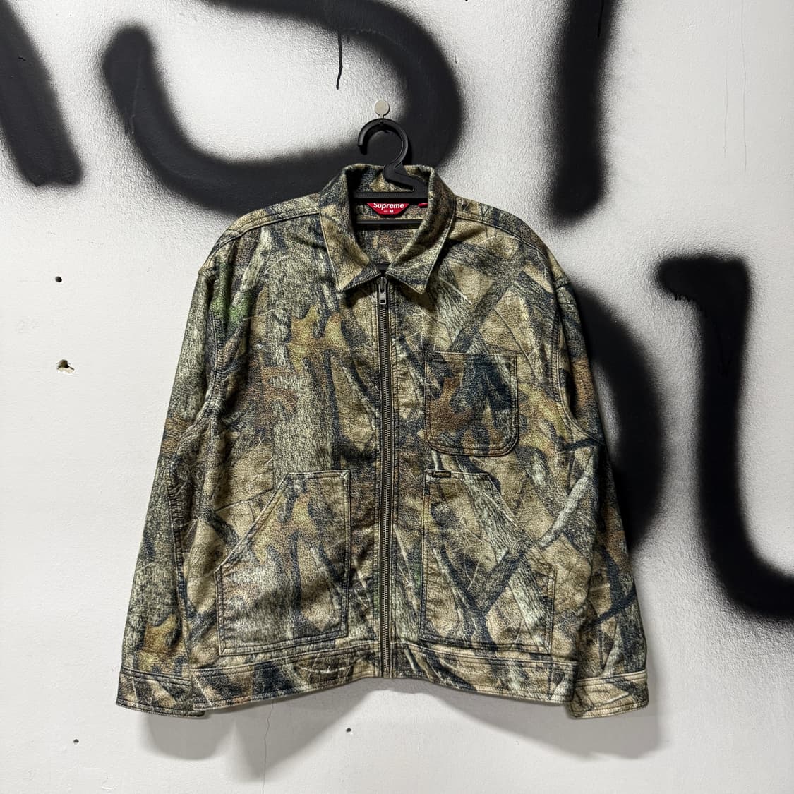 FW23 슈프림 몰스킨 워크 자켓 리얼 트리 카모 상품이미지1