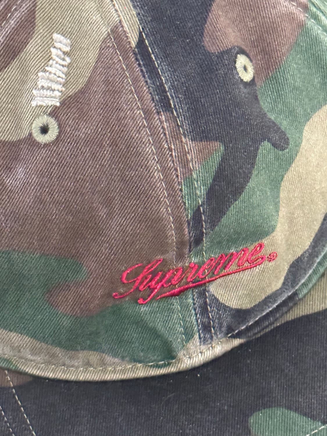 슈프림 25fw 6패널 우드랜드 카모 캡 상품이미지4