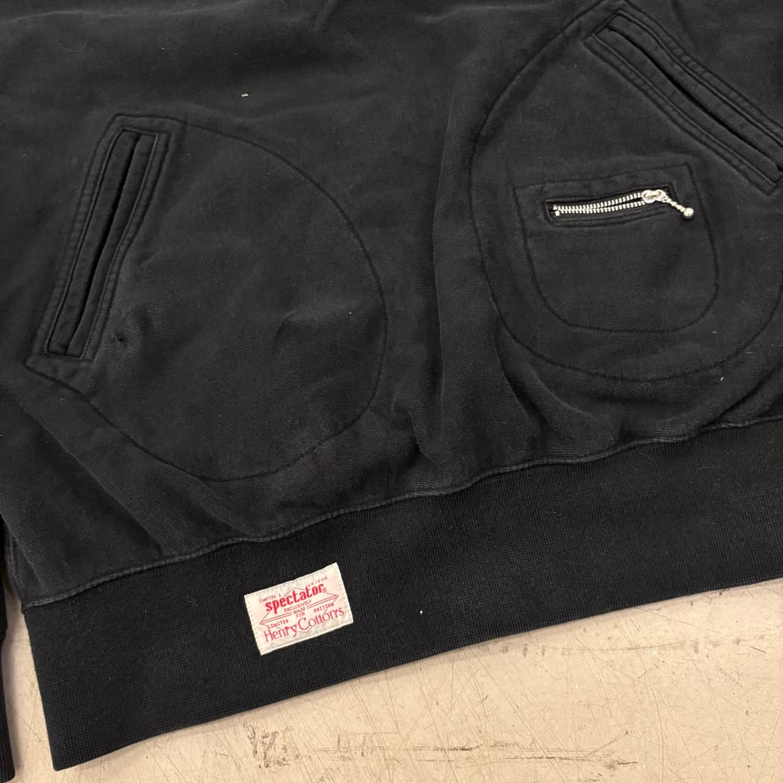 헨리코튼 스펙테이터 포켓 디테일 맨투맨 상품이미지2