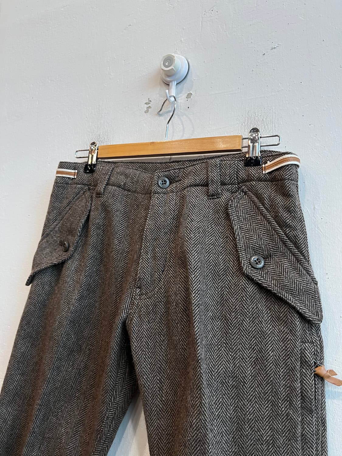 저널스탠다드 헤링본 울 팬츠  상품이미지2