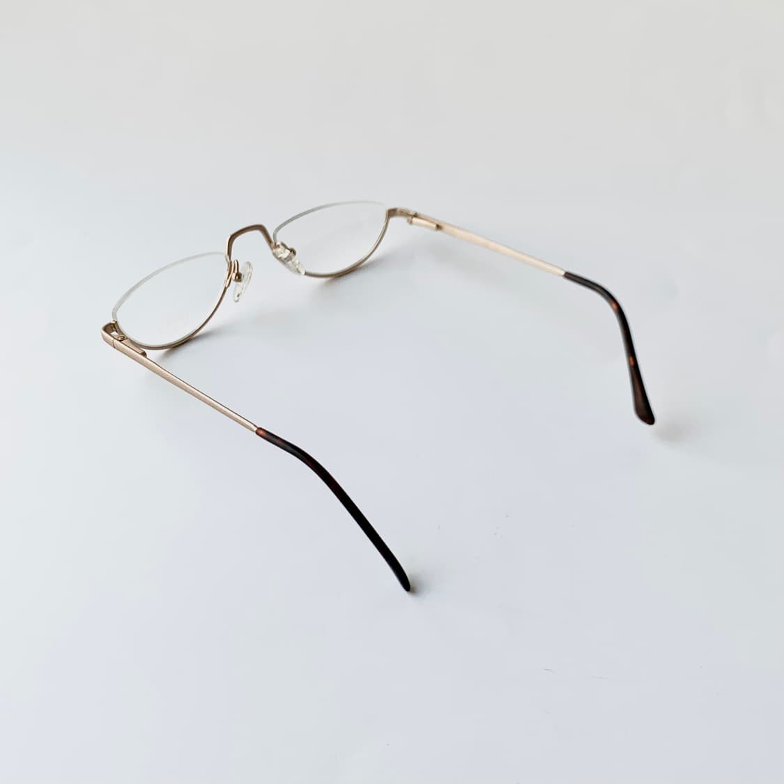 744 데드스탁 언더림 골드 무광 유니크 남녀공용 픽키안경 빈티지안경테 상품이미지5