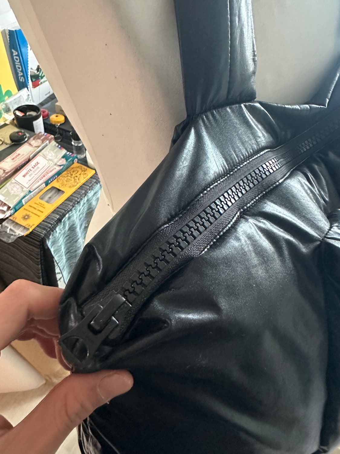 아크네 스튜디오 푸퍼 토트백 상품이미지3