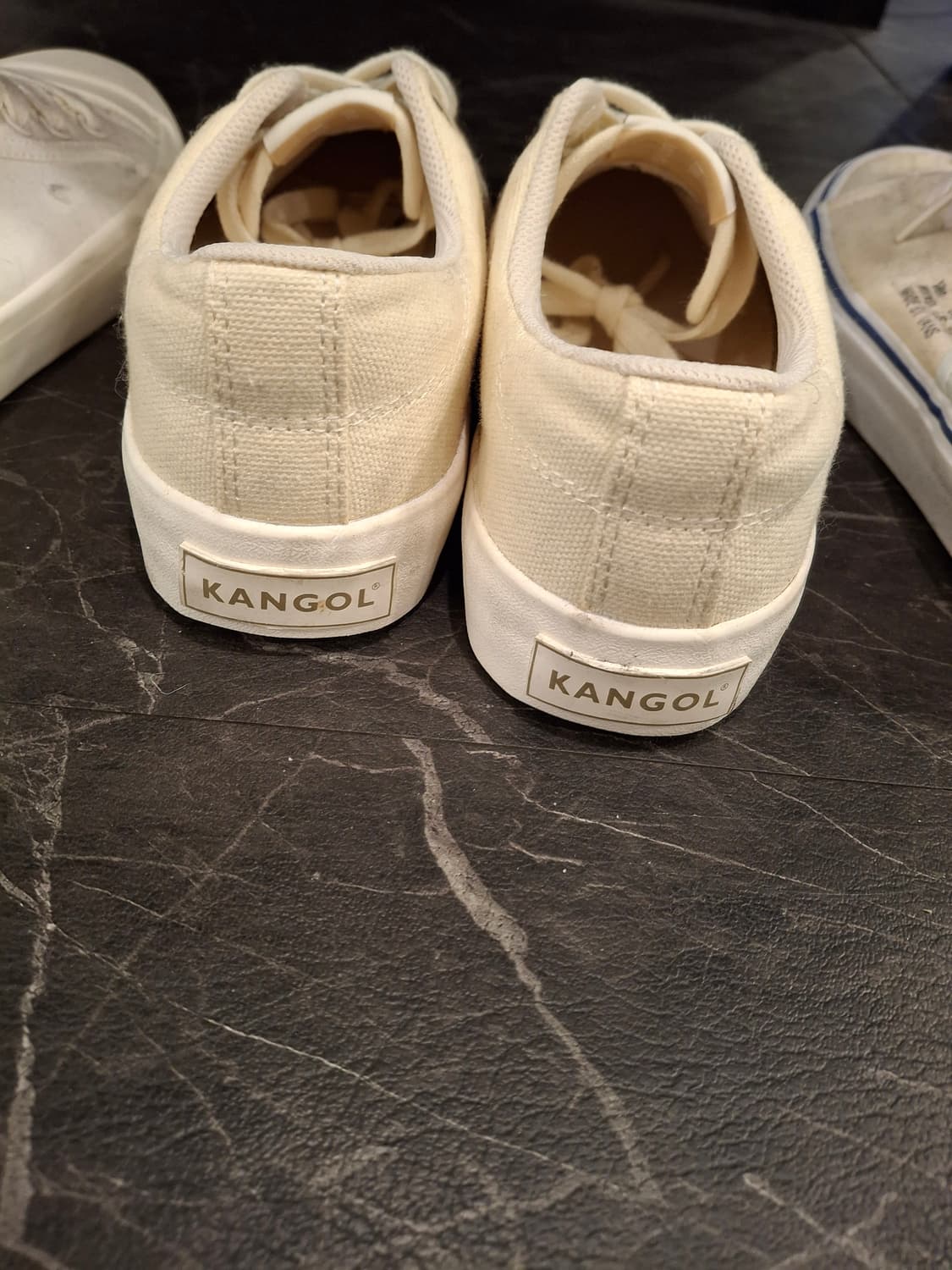 (마지막특가) 캉골 스니커즈 240 상품이미지1