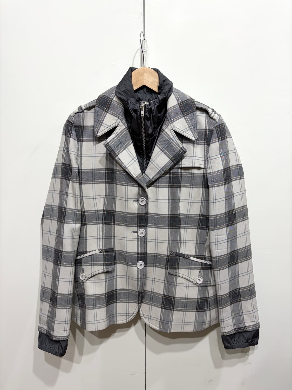 미우미우 플래드 레이어드 자켓 상품이미지1