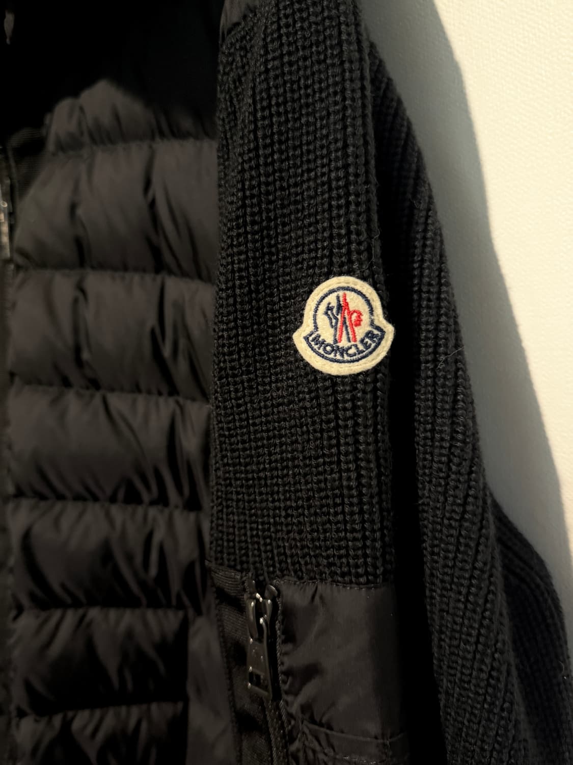 몽클레어 24fw 후드 니트 패딩 m 상품이미지2