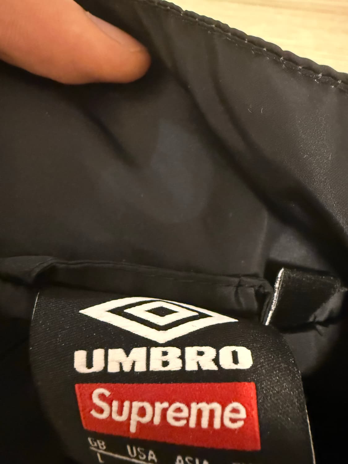 슈프림 엄브로 트랙자켓 상품이미지3