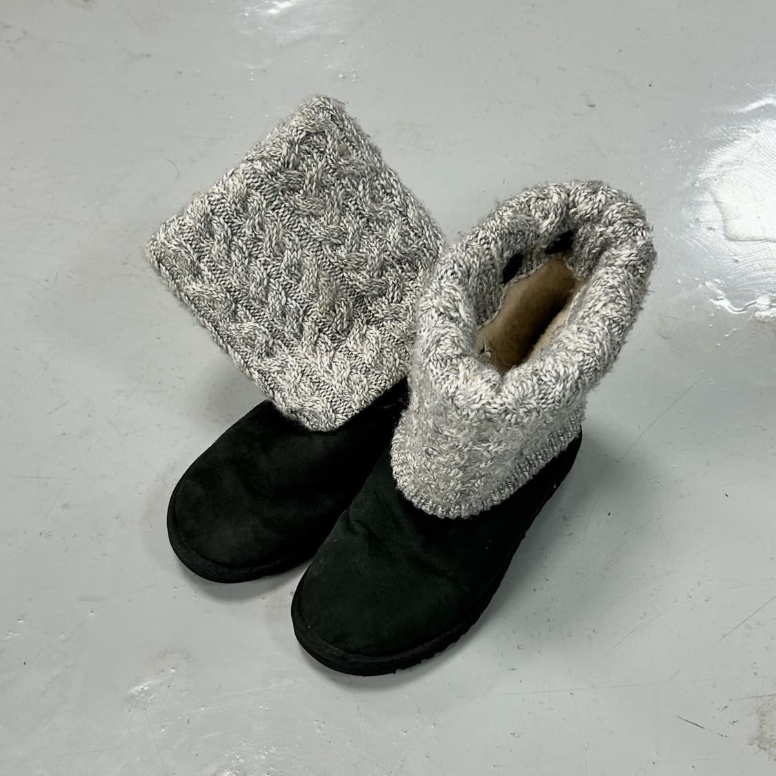 어그 블랙 니트 부츠  상품이미지4